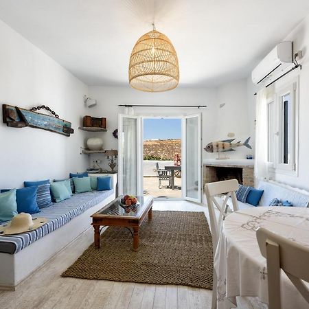 Hara'S Villa In Naousa , Paros Екстер'єр фото
