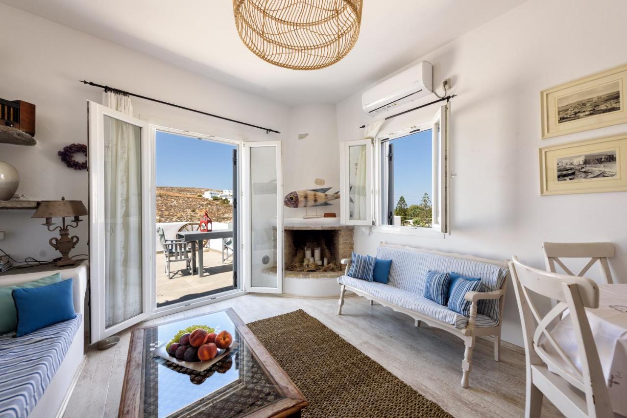 Hara'S Villa In Naousa , Paros Екстер'єр фото