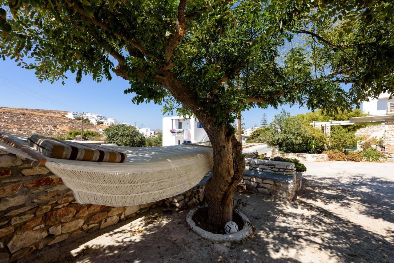 Hara'S Villa In Naousa , Paros Екстер'єр фото