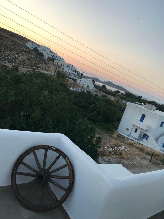 Hara'S Villa In Naousa , Paros Екстер'єр фото